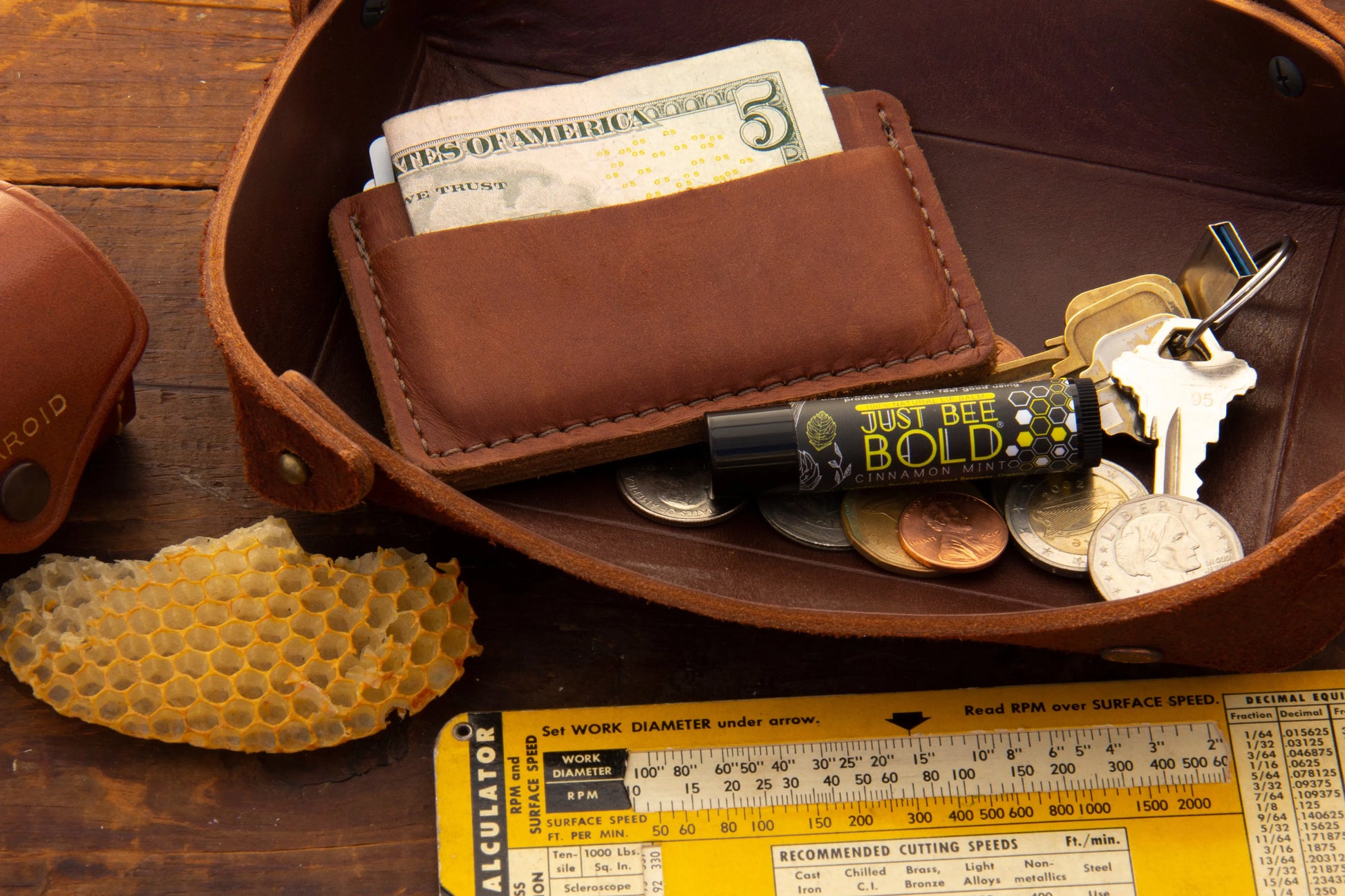 Just Bee Bold Cinnamon Mint - 100% Natural Lip Balm Just Bee Bold